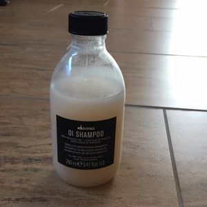 Pre-owned Davines 0I Shampoo